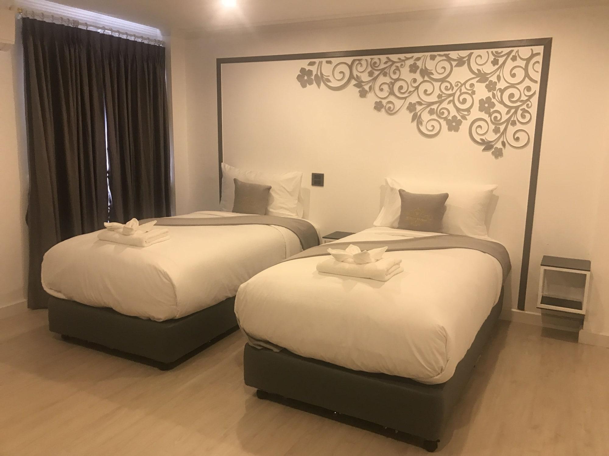 White House By 88 Hotel Phang Nga Exterior photo